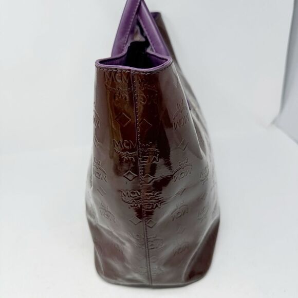 MCM | Visetos Patent Leather Tote Bag Burgundy Purple Purse Authentic - Picture 8 of 16